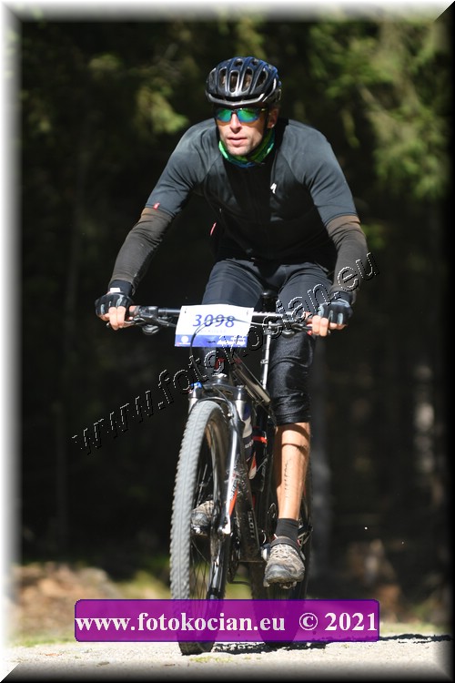 Náhled obrázku: 2021-2459-CTAuthor-3098.JPG