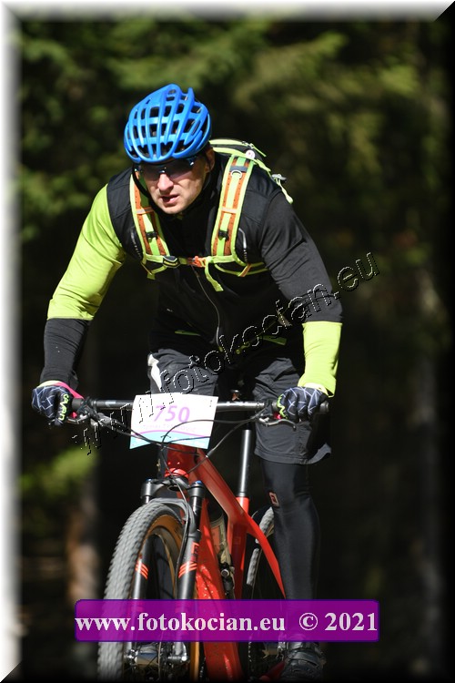 Náhled obrázku: 2021-2465-CTAuthor-750.JPG