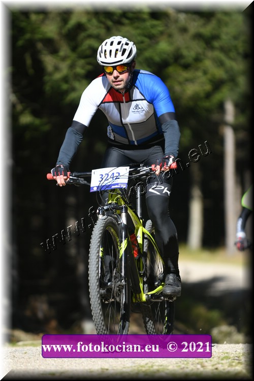 Náhled obrázku: 2021-2495-CTAuthor-3242.JPG