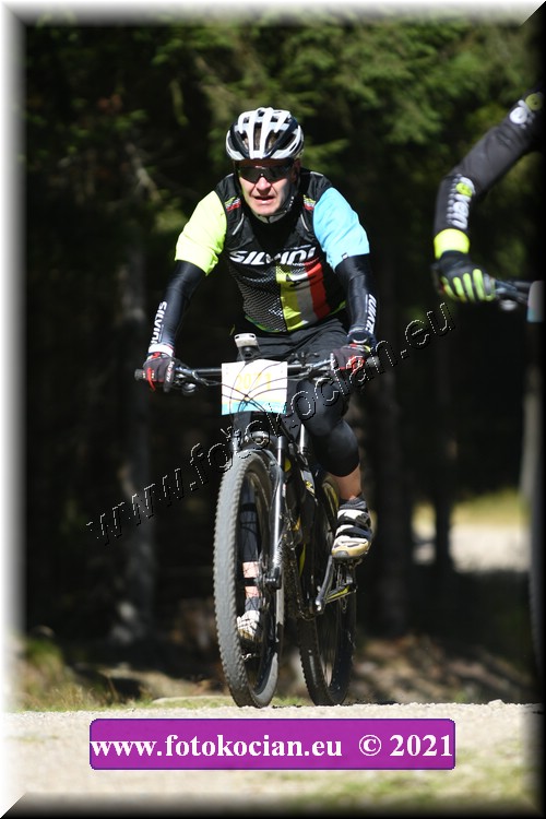 Náhled obrázku: 2021-2496-CTAuthor-2071.JPG