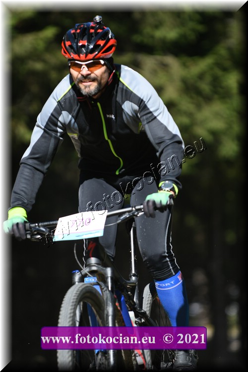 Náhled obrázku: 2021-2522-CTAuthor-770.JPG