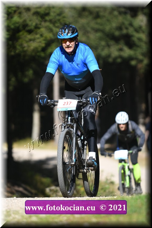 Náhled obrázku: 2021-2542-CTAuthor-237.JPG