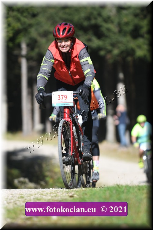 Náhled obrázku: 2021-2592-CTAuthor-379.JPG