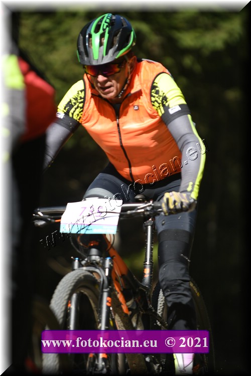 Náhled obrázku: 2021-2593-CTAuthor-735.JPG