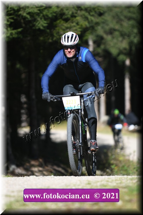 Náhled obrázku: 2021-2597-CTAuthor-2223.JPG