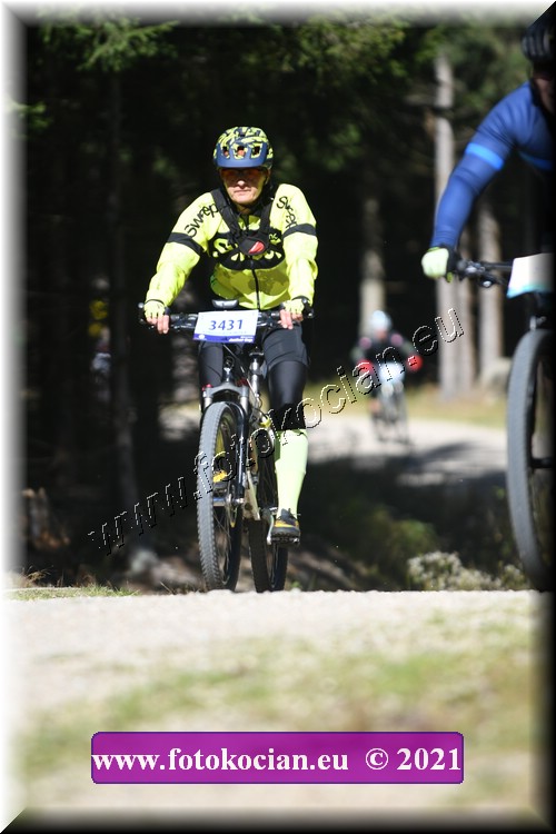 Náhled obrázku: 2021-2610-CTAuthor-3431.JPG