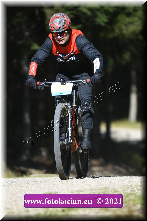 Náhled obrázku: 2021-2623-CTAuthor-1833.JPG