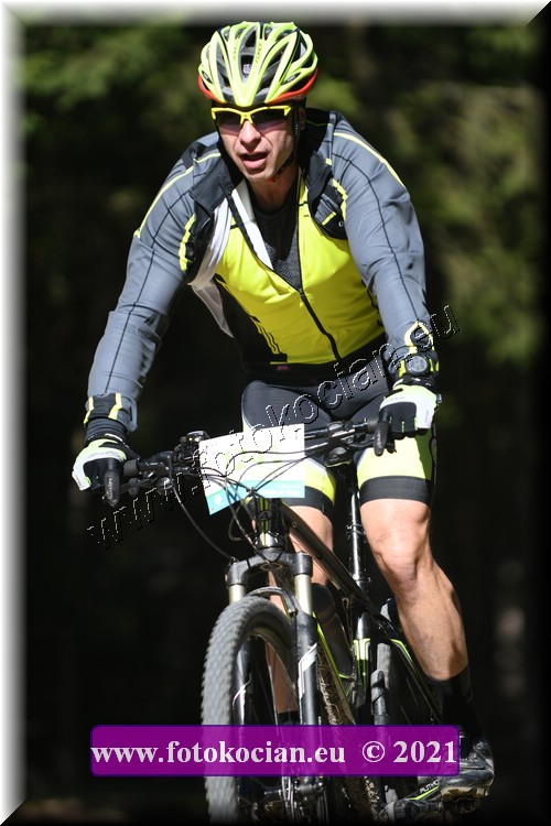 Náhled obrázku: 2021-2639-CTAuthor-1244.JPG