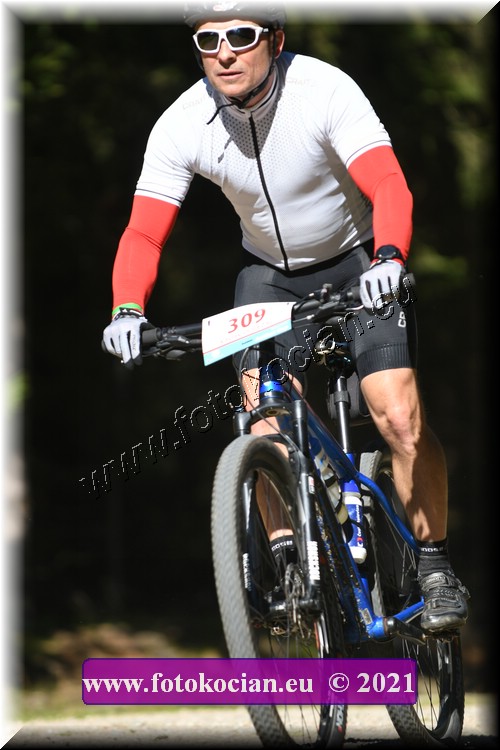 Náhled obrázku: 2021-2650-CTAuthor-309.JPG