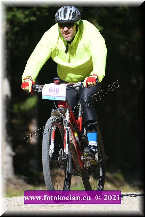 Náhled obrázku: 2021-2659-CTAuthor-690.JPG