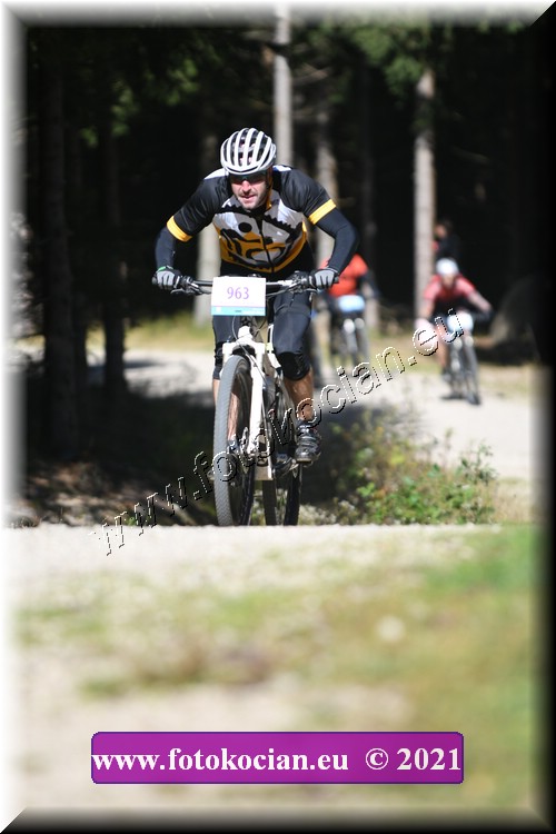 Náhled obrázku: 2021-2664-CTAuthor-963.JPG