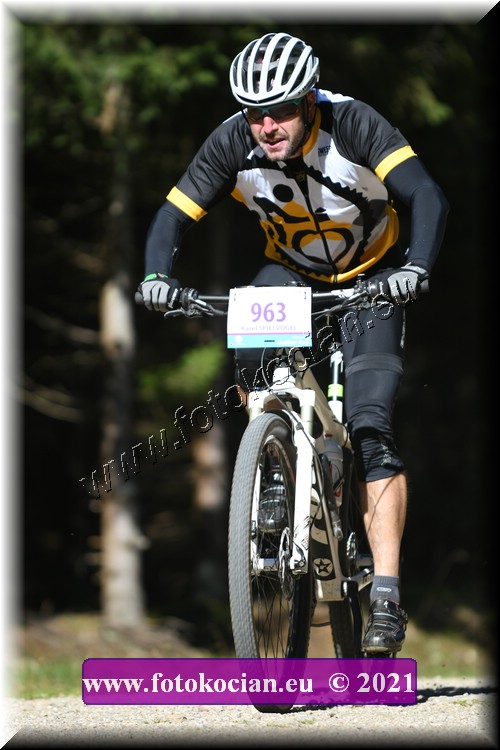 Náhled obrázku: 2021-2665-CTAuthor-963.JPG