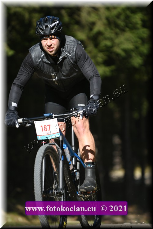 Náhled obrázku: 2021-2676-CTAuthor-187.JPG