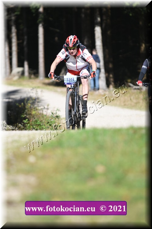 Náhled obrázku: 2021-2739-CTAuthor-3234.JPG