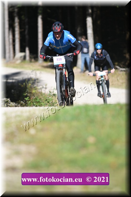 Náhled obrázku: 2021-2749-CTAuthor-830.JPG