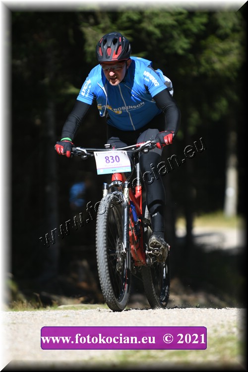 Náhled obrázku: 2021-2750-CTAuthor-830.JPG