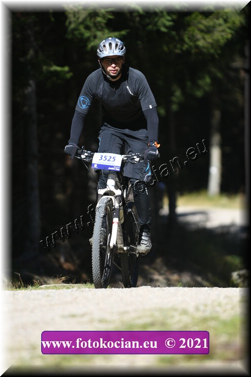 Náhled obrázku: 2021-2789-CTAuthor-3525.JPG