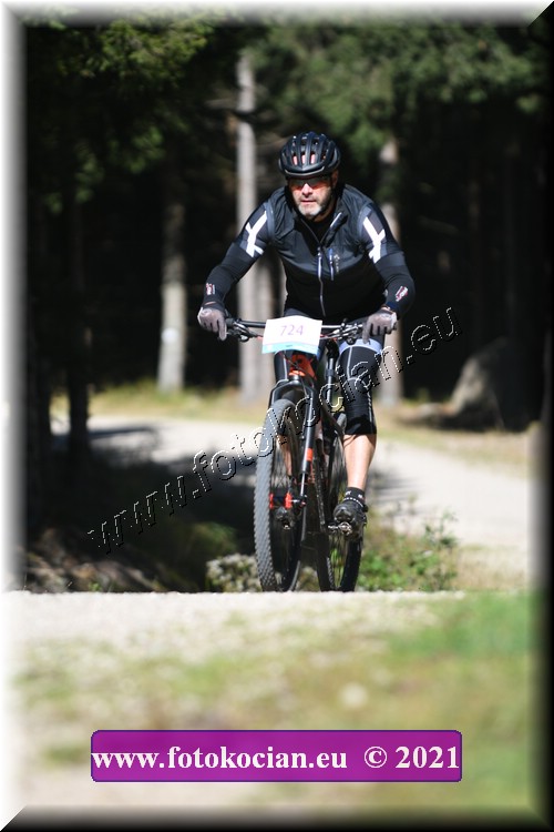 Náhled obrázku: 2021-2791-CTAuthor-724.JPG