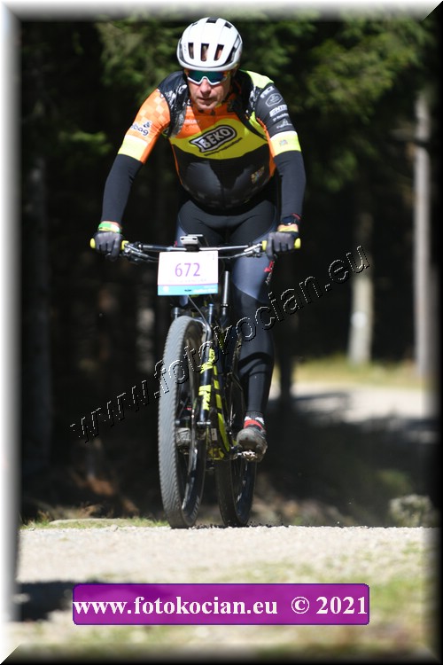 Náhled obrázku: 2021-2805-CTAuthor-672.JPG