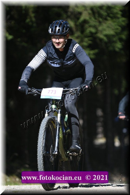 Náhled obrázku: 2021-2822-CTAuthor-773.JPG