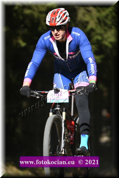 Náhled obrázku: 2021-2827-CTAuthor-782.JPG