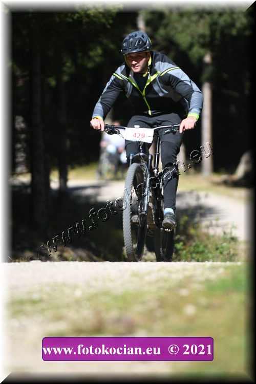 Náhled obrázku: 2021-2858-CTAuthor-429.JPG