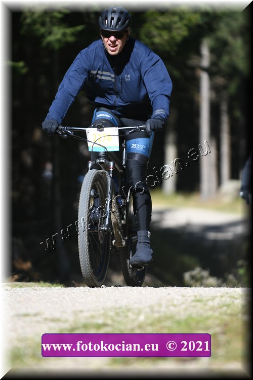 Náhled obrázku: 2021-2874-CTAuthor-2276.JPG