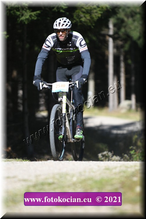 Náhled obrázku: 2021-2875-CTAuthor-2540.JPG