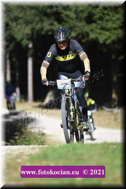 Náhled obrázku: 2021-2886-CTAuthor-979.JPG