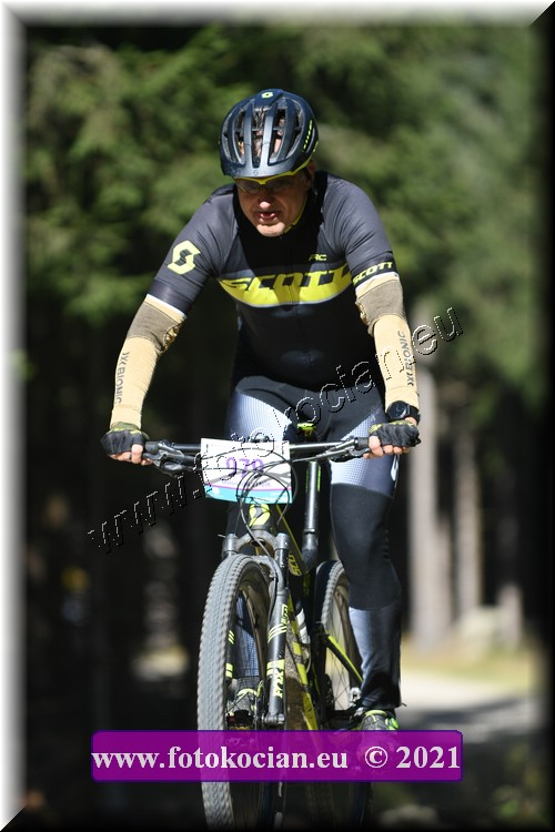 Náhled obrázku: 2021-2887-CTAuthor-979.JPG