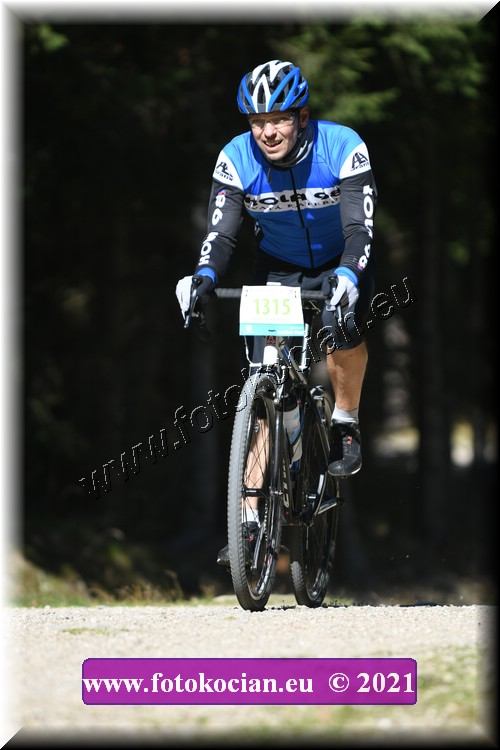 Náhled obrázku: 2021-2919-CTAuthor-1315.JPG