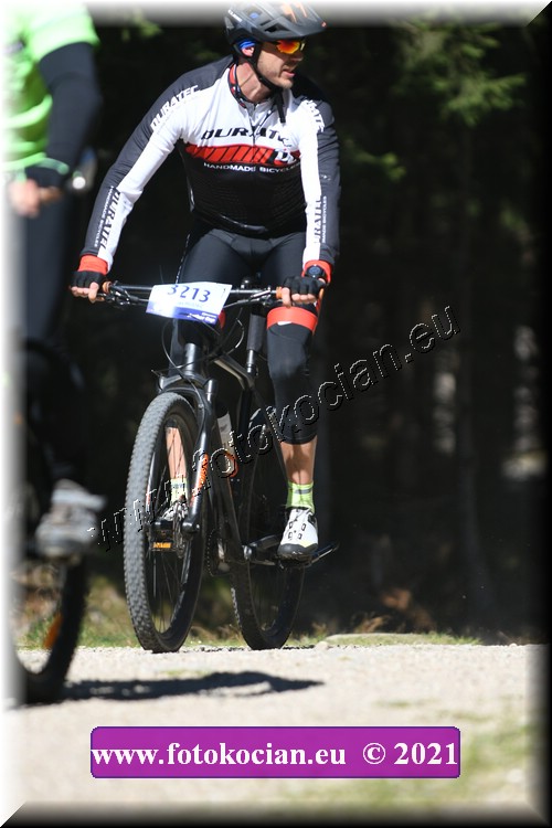 Náhled obrázku: 2021-2951-CTAuthor-3213.JPG