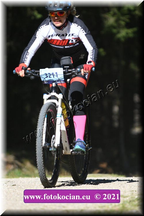 Náhled obrázku: 2021-2952-CTAuthor-3211.JPG