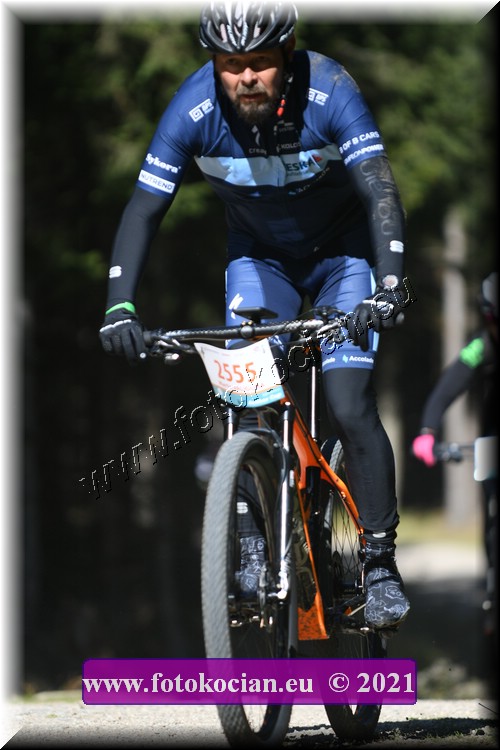 Náhled obrázku: 2021-2981-CTAuthor-2555.JPG