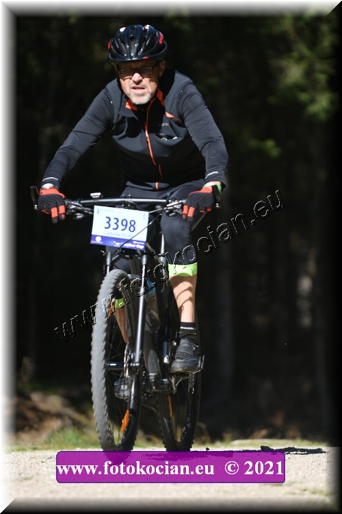 Náhled obrázku: 2021-2984-CTAuthor-3398.JPG