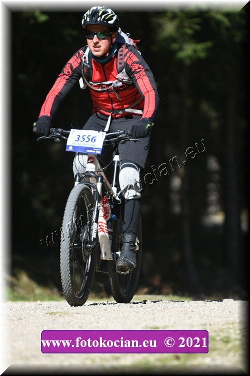 Náhled obrázku: 2021-2987-CTAuthor-3556.JPG