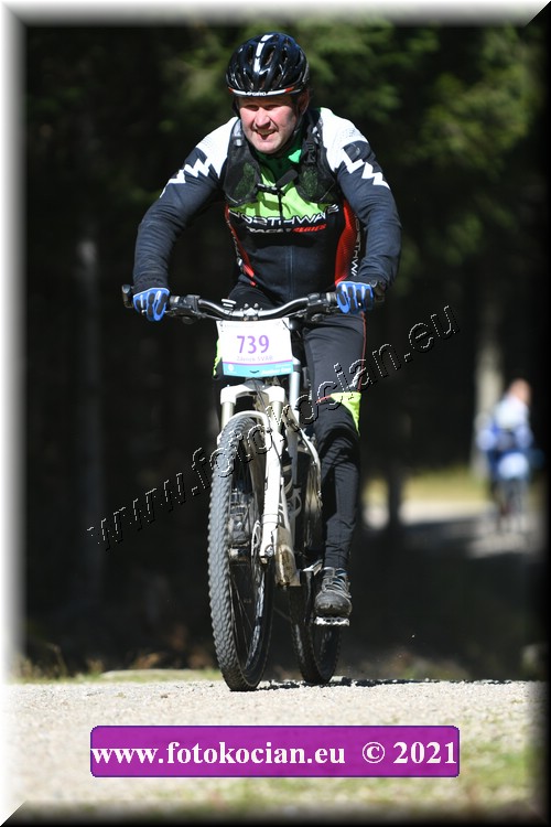 Náhled obrázku: 2021-3002-CTAuthor-739.JPG