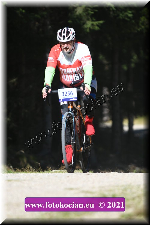 Náhled obrázku: 2021-3019-CTAuthor-3256.JPG