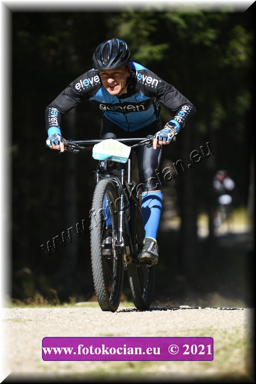 Náhled obrázku: 2021-3032-CTAuthor-1364.JPG