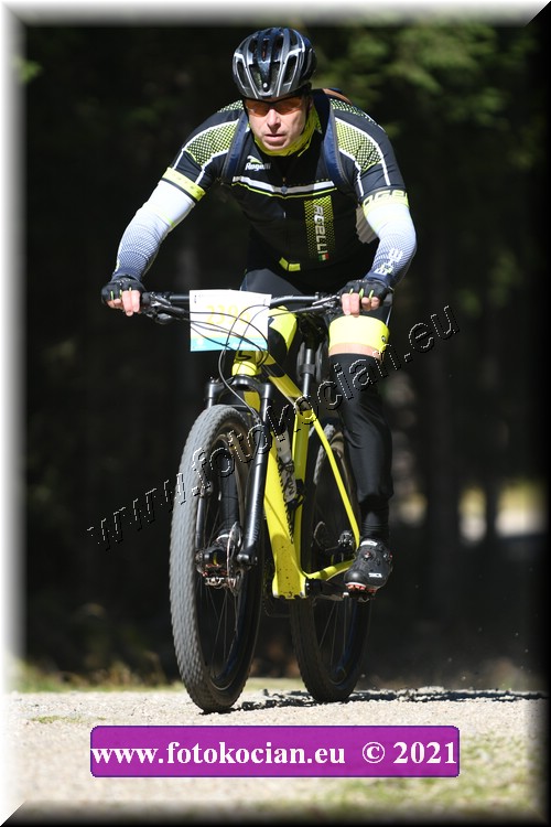 Náhled obrázku: 2021-3040-CTAuthor-2396.JPG