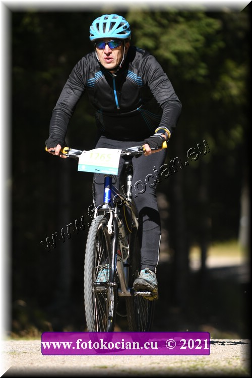 Náhled obrázku: 2021-3054-CTAuthor-1265.JPG