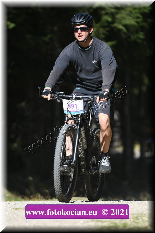 Náhled obrázku: 2021-3070-CTAuthor-891.JPG