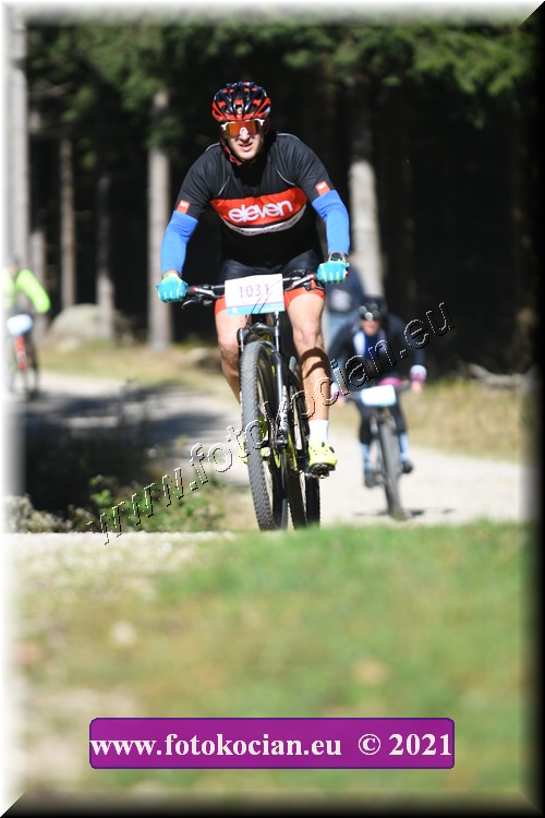 Náhled obrázku: 2021-3086-CTAuthor-1031.JPG