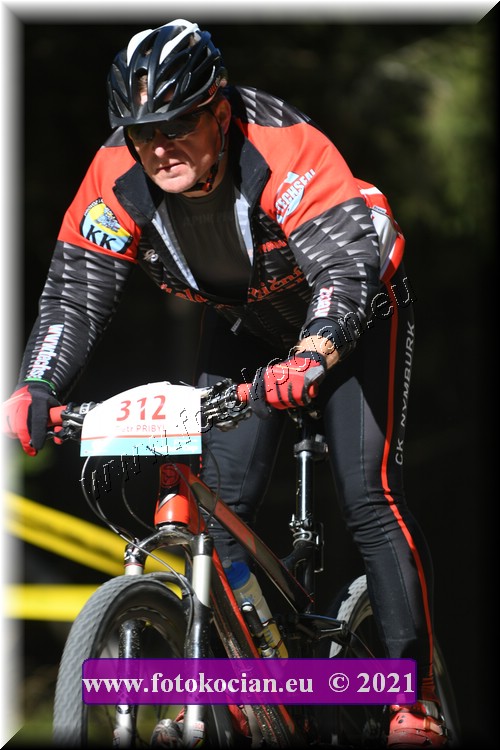 Náhled obrázku: 2021-3094-CTAuthor-312.JPG