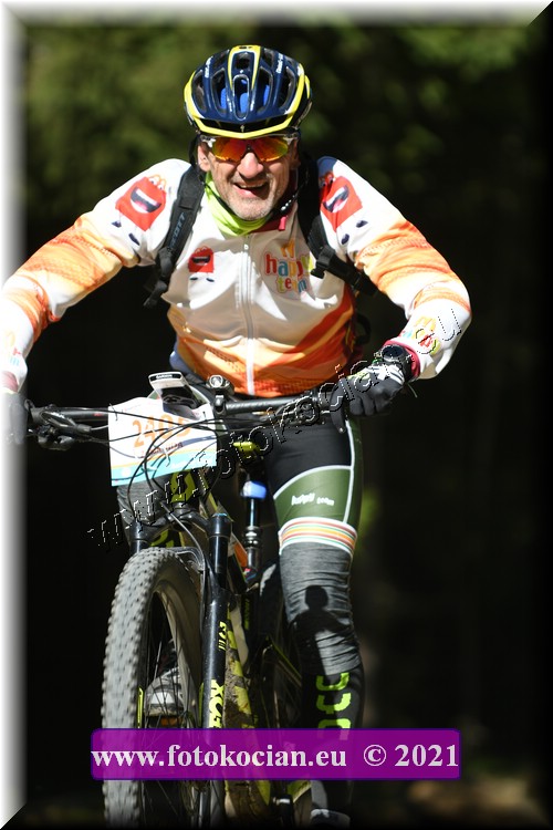 Náhled obrázku: 2021-3104-CTAuthor-2405.JPG