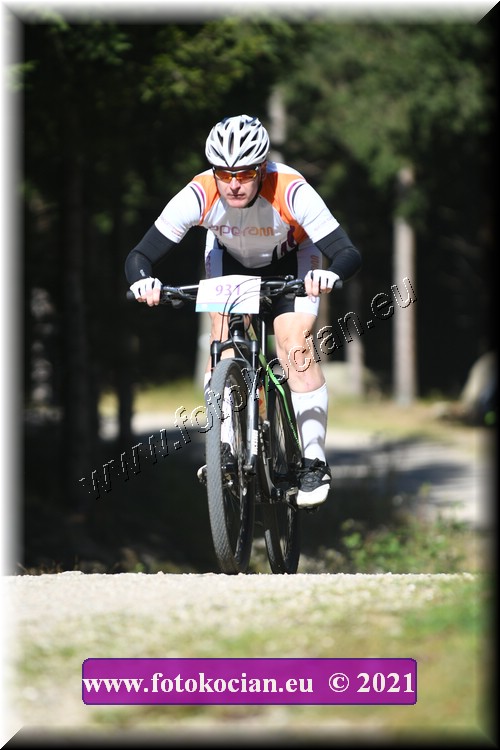 Náhled obrázku: 2021-3112-CTAuthor-931.JPG