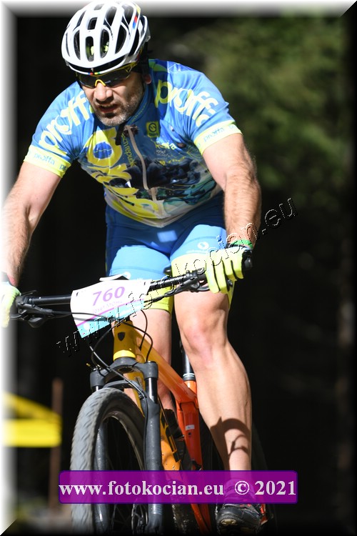 Náhled obrázku: 2021-3122-CTAuthor-760.JPG