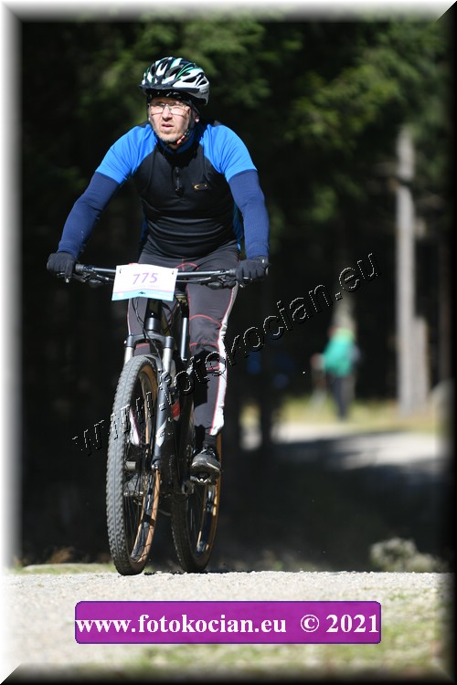 Náhled obrázku: 2021-3135-CTAuthor-775.JPG