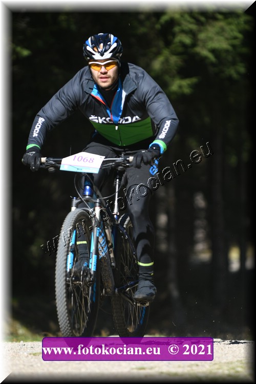 Náhled obrázku: 2021-3138-CTAuthor-1068.JPG