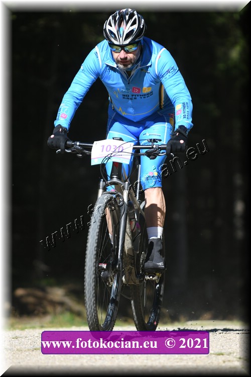 Náhled obrázku: 2021-3139-CTAuthor-1030.JPG